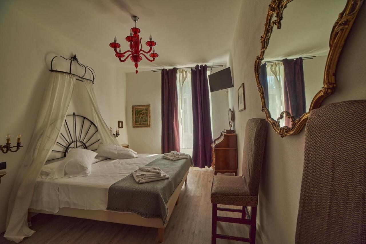 Rooms Alla Loggia Del Castello Trento Exterior photo