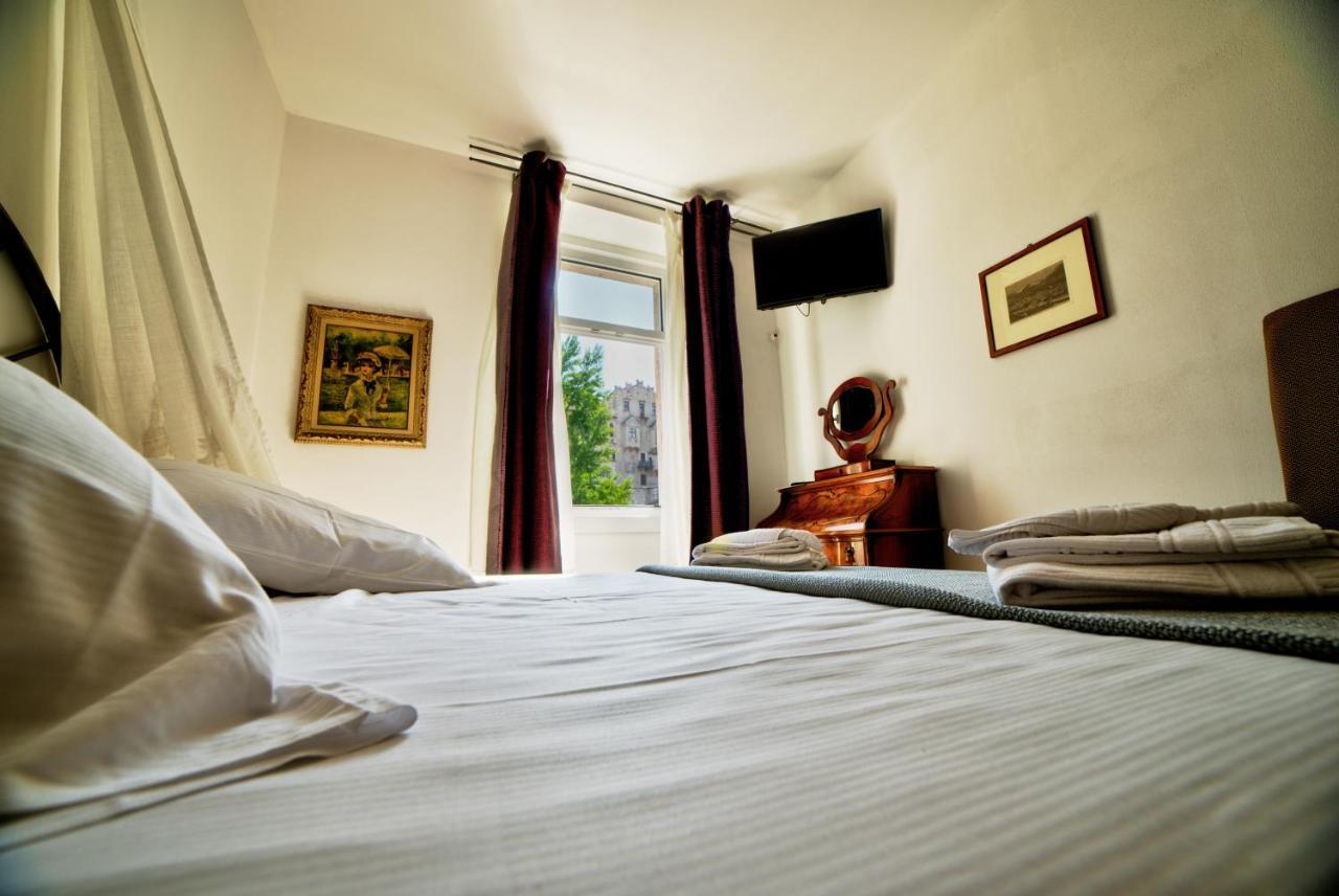 Rooms Alla Loggia Del Castello Trento Exterior photo